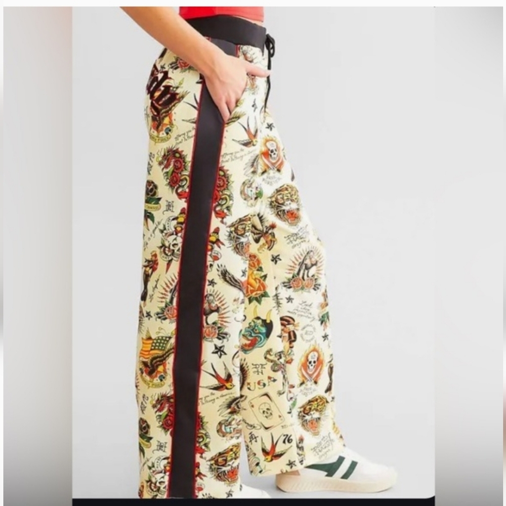 Ed Hardy Y2K throwback iconic Ed Hardy graphic print multi Track Pants size XL